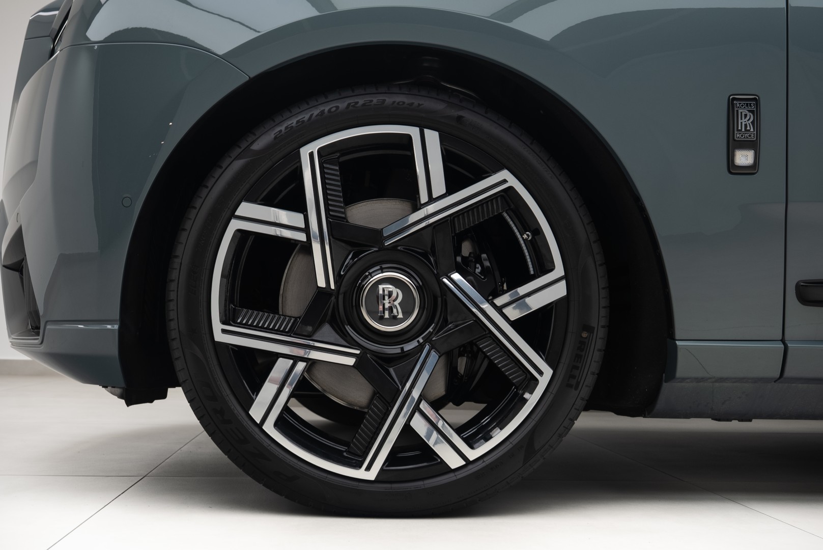 2026 ROLLS ROYCE CULLINAN | BLACK BADGE | GCC | MAIN DEALER WARRANTY SERVICE